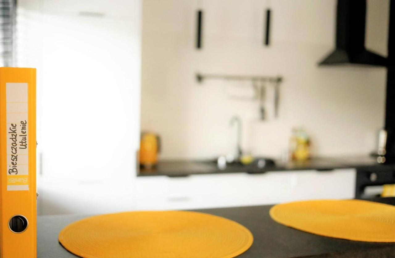 Bieszczadzkie Utulenie Appartement Ustrzyki Dolne Buitenkant foto