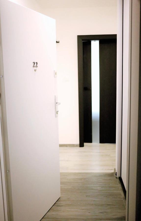 Bieszczadzkie Utulenie Appartement Ustrzyki Dolne Buitenkant foto
